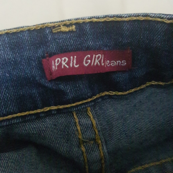 Jeans - Picture 2 of 2